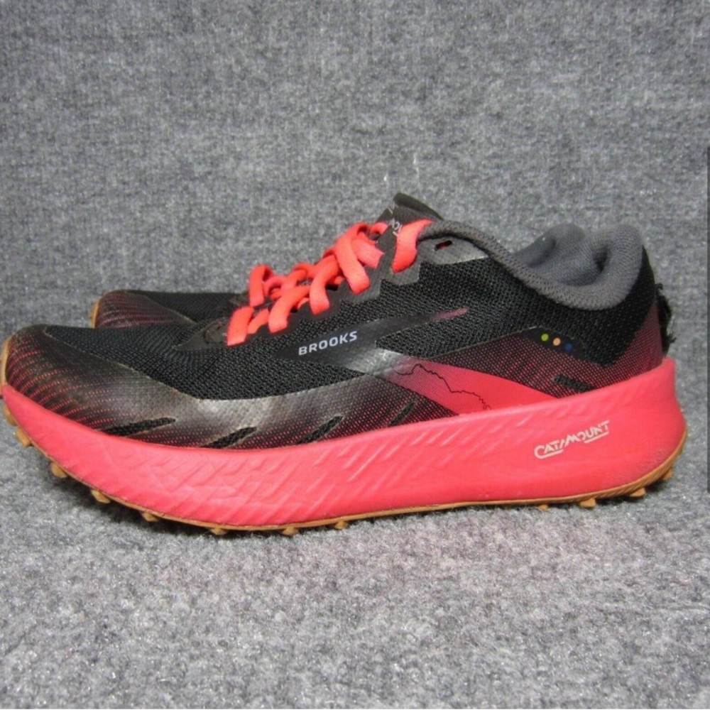 Brooks Catamount Trail Running Shoes Womens Size 5 Black Pink Hike Outdoor